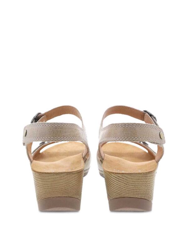 TRICIA - Image 2