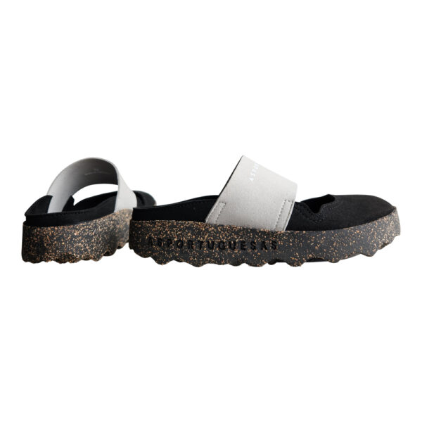 CANA - Image 3