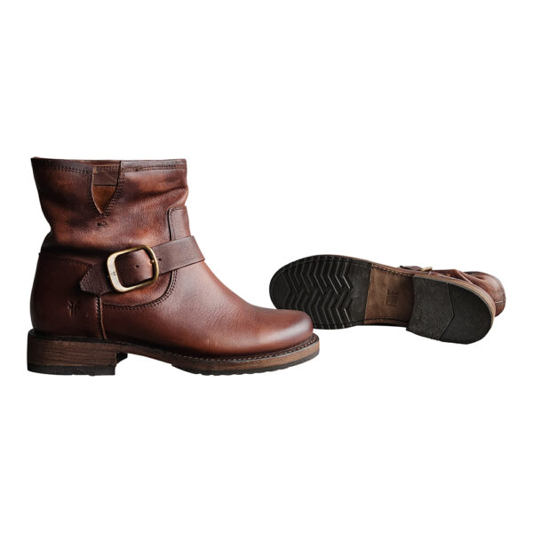 VERONICA BOOTIE - Image 4