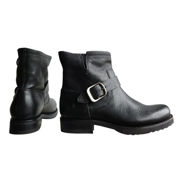 VERONICA BOOTIE - Image 5