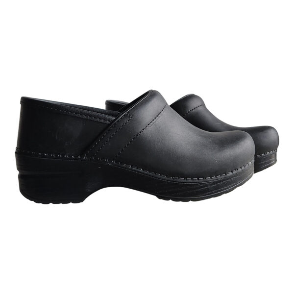 PROFESSIONAL CLOG BLACK OILED (WIDE WIDTH) - Image 5
