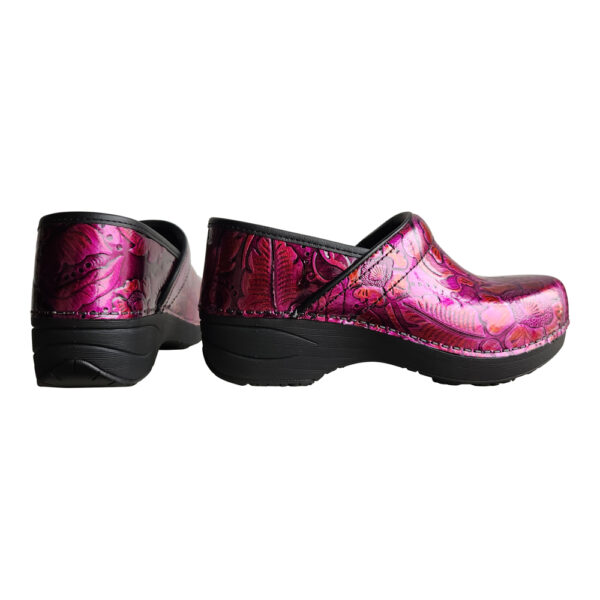XP 2.0 CLOG FUCHSIA TOOLED - Image 3