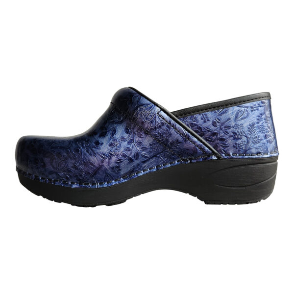 XP 2.0 CLOG NAVY EMBOSSED - Image 2