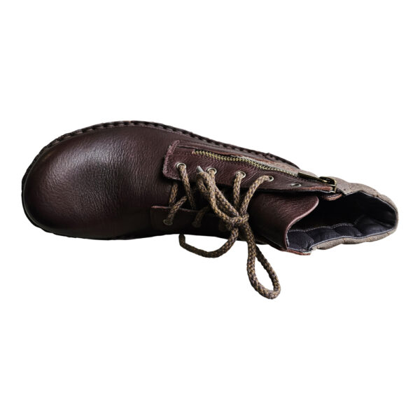CASTERA - Image 3