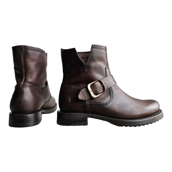 VERONICA BOOTIE - Image 2