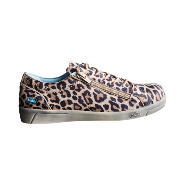 AIKA ABREL LEOPARDO