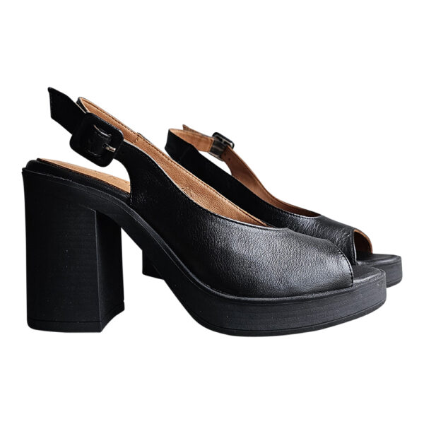 LILLY - Image 5