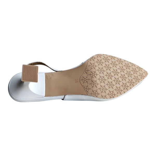 VALARIE - Image 6
