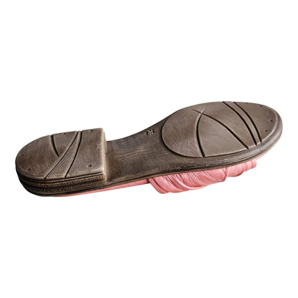 DAISEY - Image 4