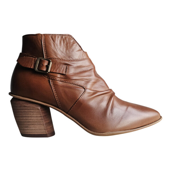 JOELLA - Image 4