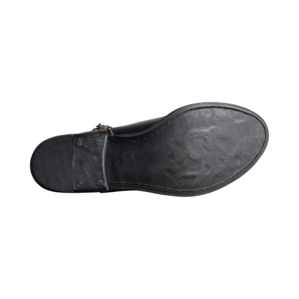 CAREN - Image 7