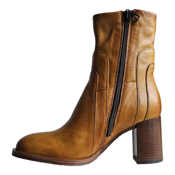 BRITTNEY P226206 - Image 6