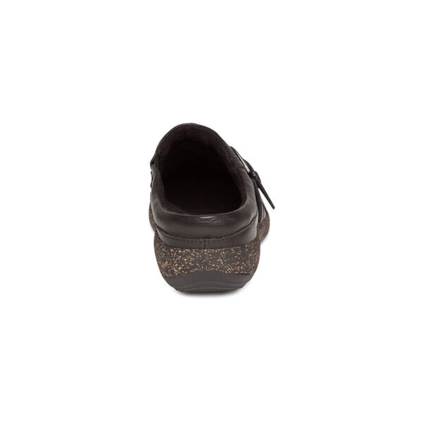 LIBBY - Image 6