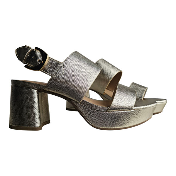 CAMILIA - Image 7