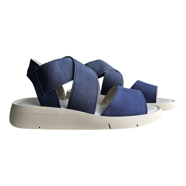 FRANCINE - Image 7