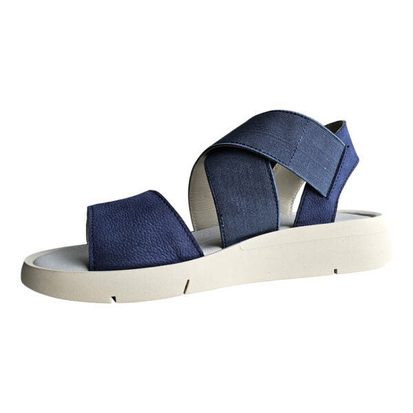 FRANCINE - Image 4
