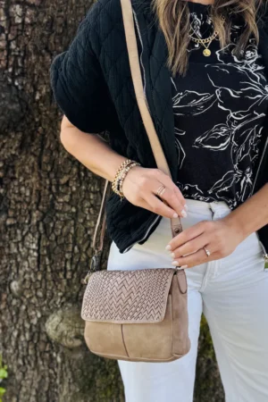 OLIVIA TAUPE