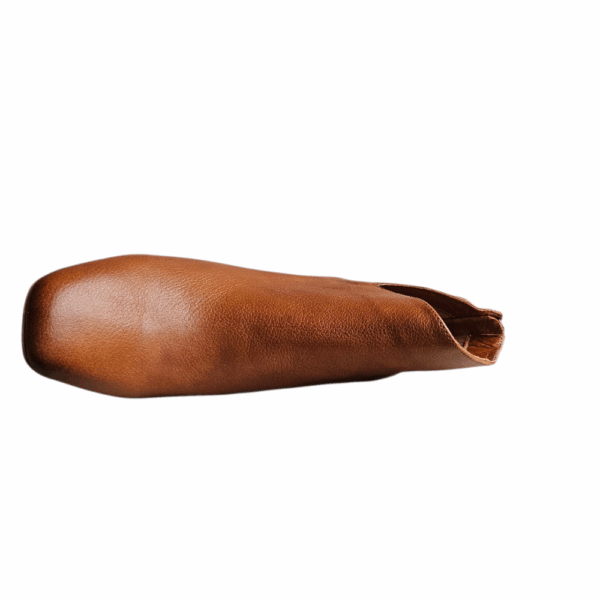 YOLLY - Image 5