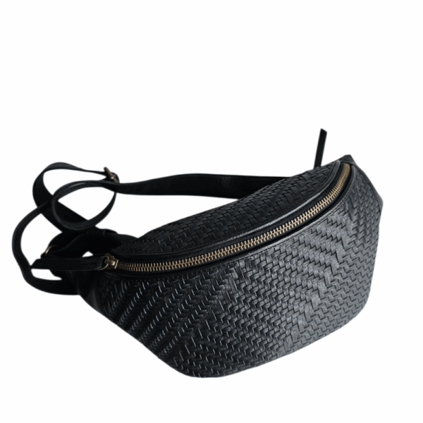 LATITIA BELT BAG BLACK