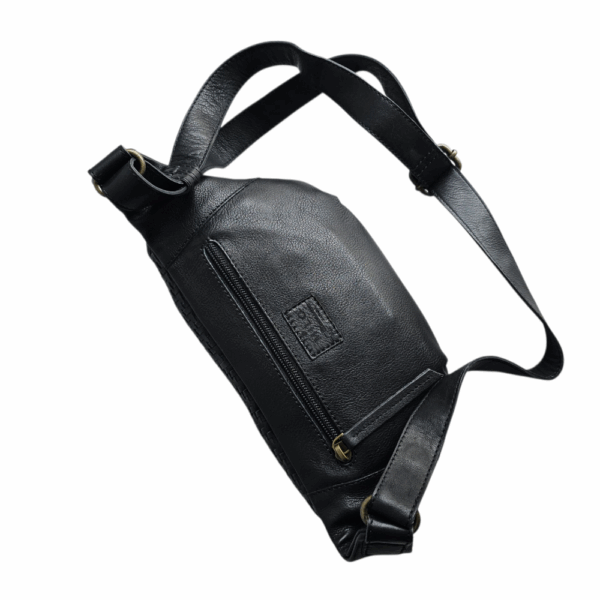 LATITIA BELT BAG BLACK - Image 4