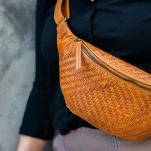 LATITIA BELT BAG CARAMEL