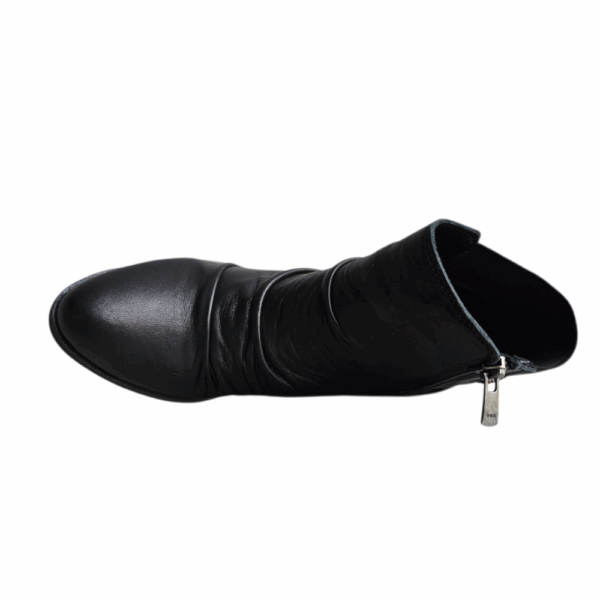 VIVIEN - Image 6