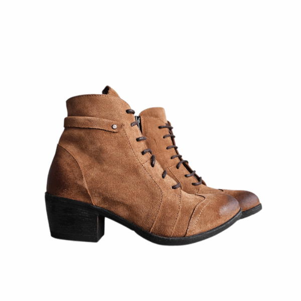 VICKY - Image 7