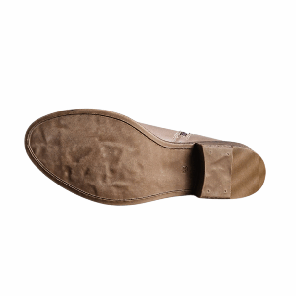 CLARRA - Image 7