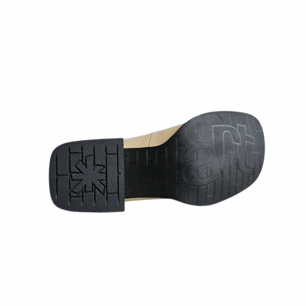 X1704 - Image 6