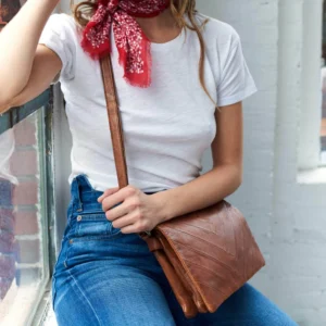 LUCA CROSSBODY COGNAC