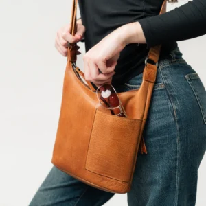 KERRY CROSSBODY COGNAC